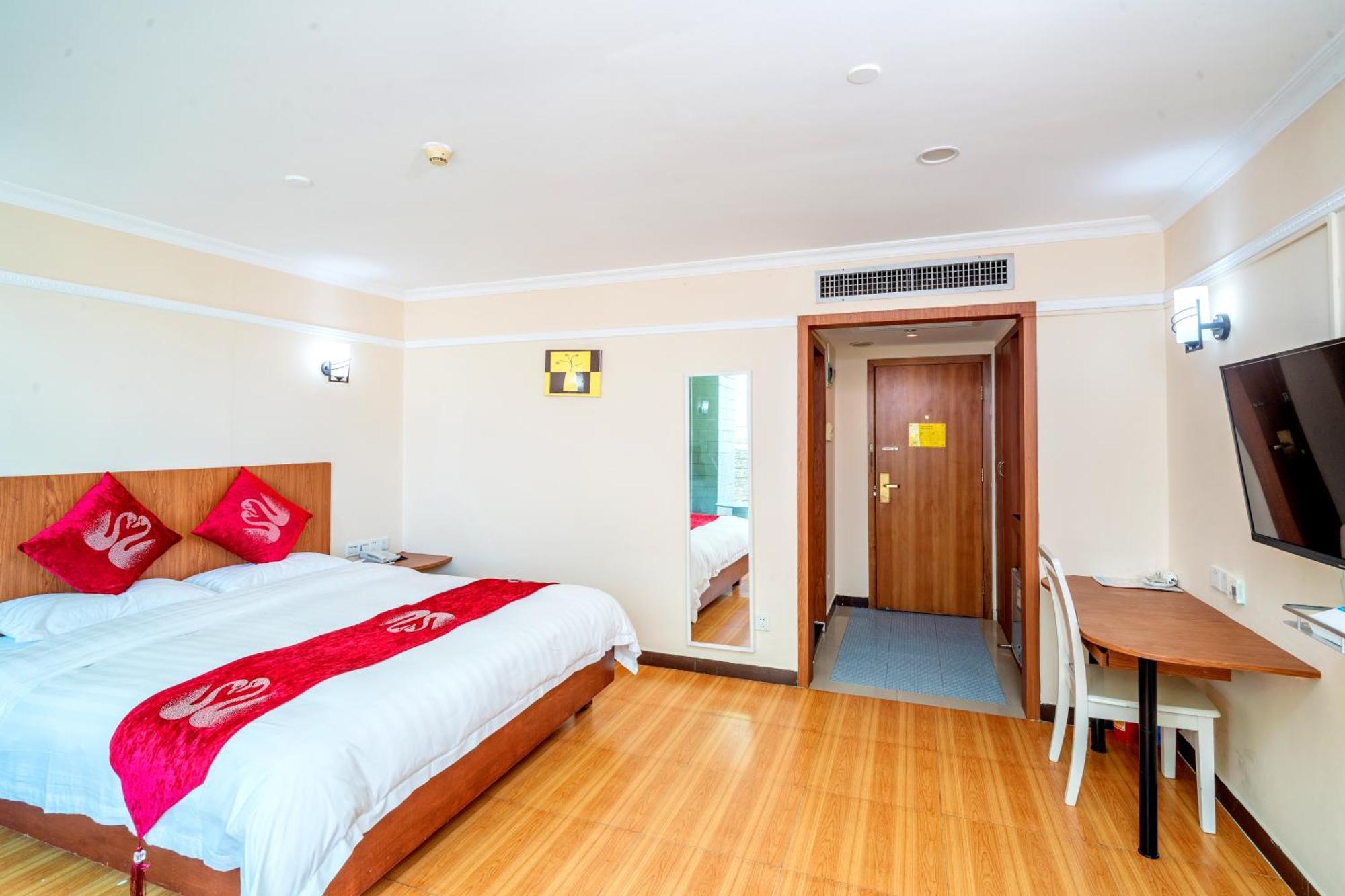 Ln Whitehouse Hotel Canton Esterno foto
