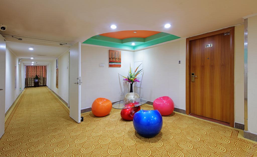 Ln Whitehouse Hotel Canton Esterno foto